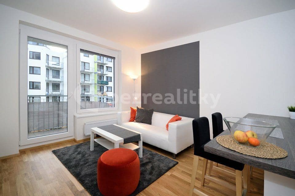 Prenájom bytu 2-izbový 53 m², Makedonská, Praha, Praha Prenájom bytu 2-izbový 53 m², Makedonská, Praha, Praha