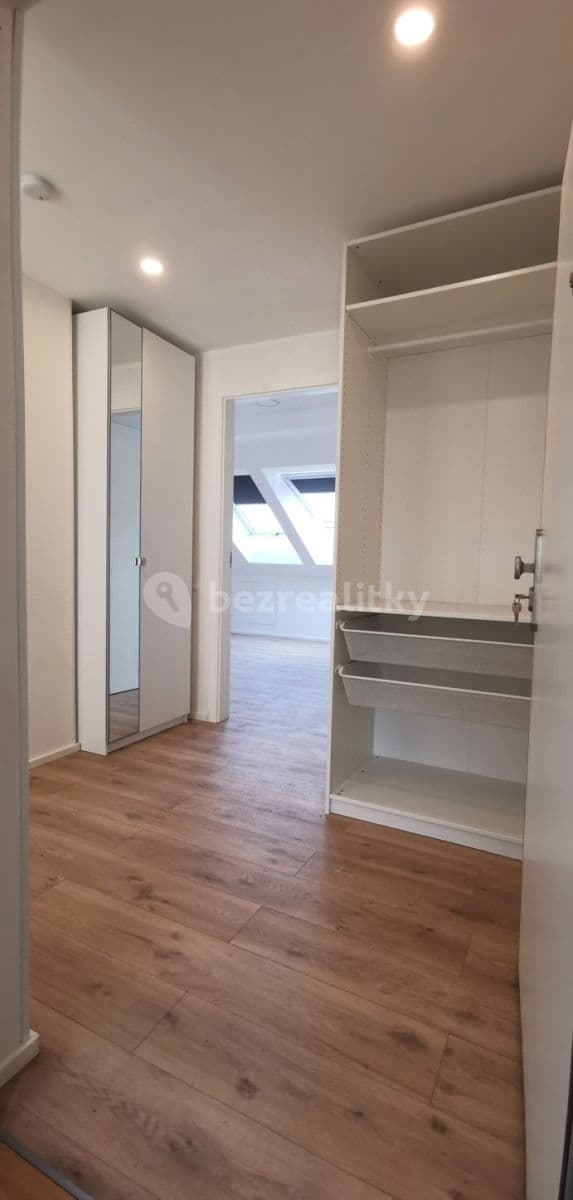 Prenájom bytu 2-izbový 48 m², Musílkova, Praha, Praha Prenájom bytu 2-izbový 48 m², Musílkova, Praha, Praha