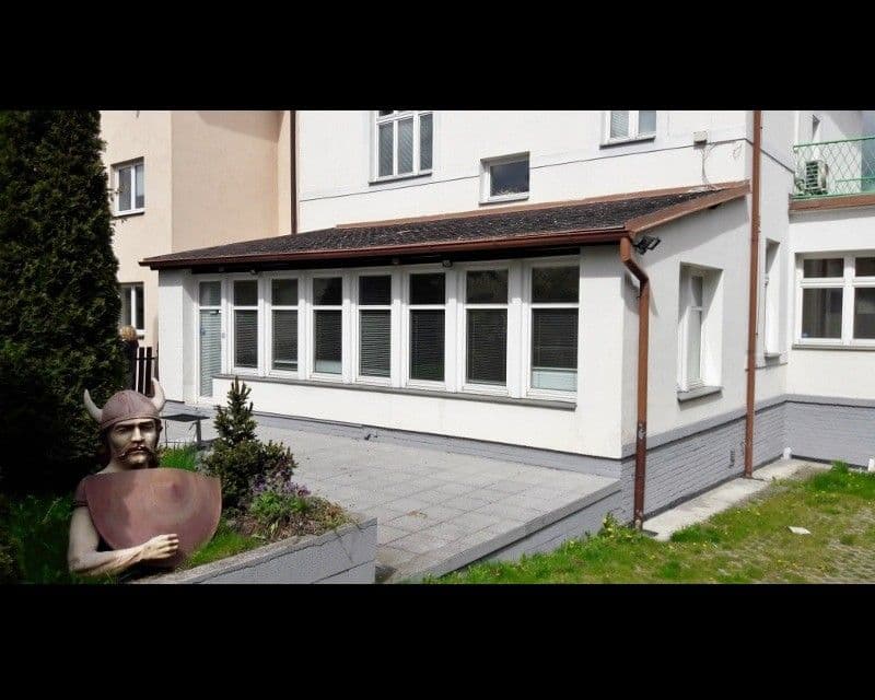 Prenájom bytu 2-izbový 36 m², Pod Karlovarskou silnicí, Praha, Praha Prenájom bytu 2-izbový 36 m², Pod Karlovarskou silnicí, Praha, Praha