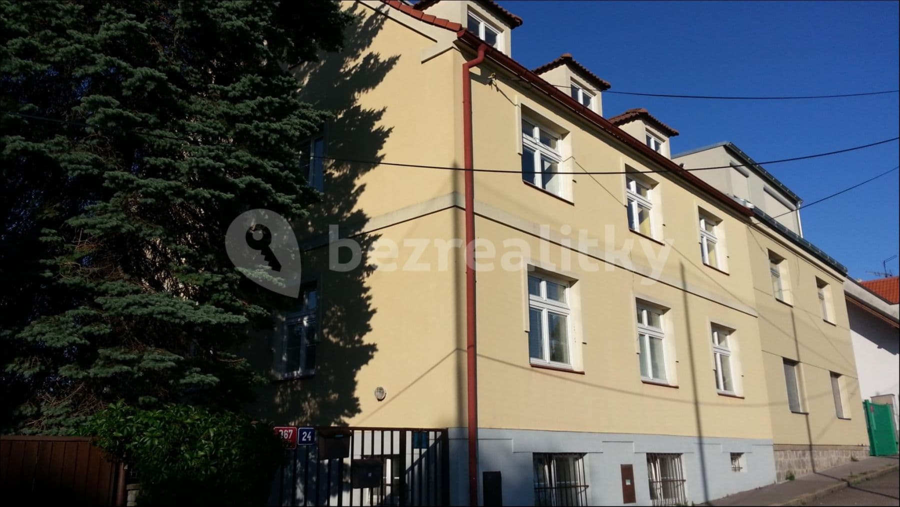 Prenájom bytu 1-izbový 20 m², Šperlova, Praha, Praha Prenájom bytu 1-izbový 20 m², Šperlova, Praha, Praha