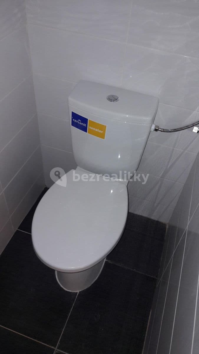 Prenájom bytu 1-izbový 20 m², Šperlova, Praha, Praha Prenájom bytu 1-izbový 20 m², Šperlova, Praha, Praha