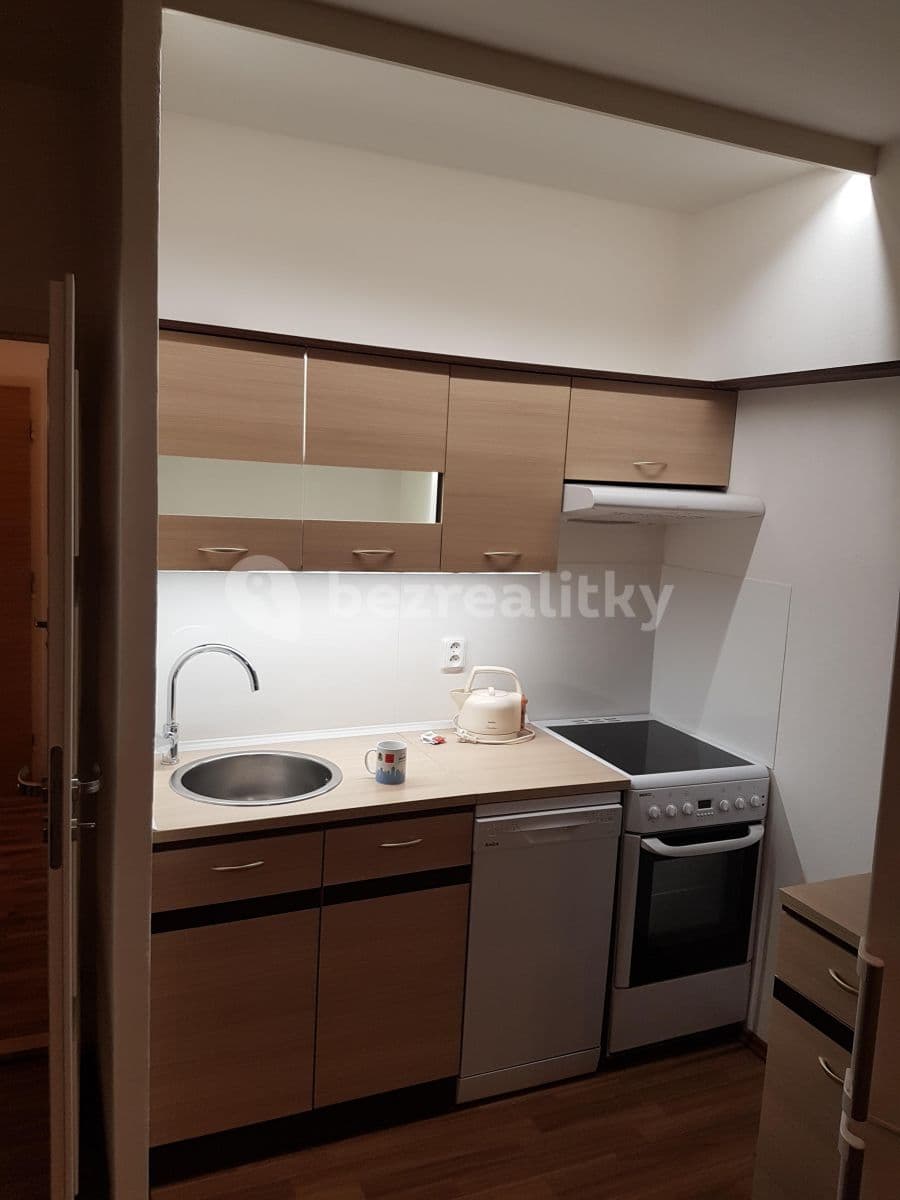 Prenájom bytu 2-izbový 41 m², Werichova, Praha, Praha Prenájom bytu 2-izbový 41 m², Werichova, Praha, Praha