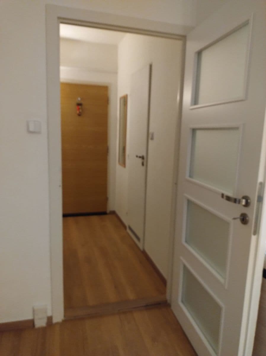 Prenájom bytu 2-izbový 41 m², Werichova, Praha, Praha Prenájom bytu 2-izbový 41 m², Werichova, Praha, Praha