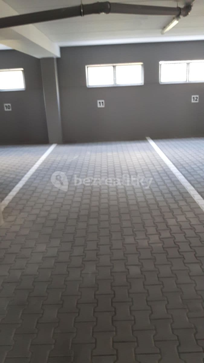 Prenájom bytu 1-izbový 32 m², Brněnská Pole, Šlapanice, Jihomoravský kraj Prenájom bytu 1-izbový 32 m², Brněnská Pole, Šlapanice, Jihomoravský kraj