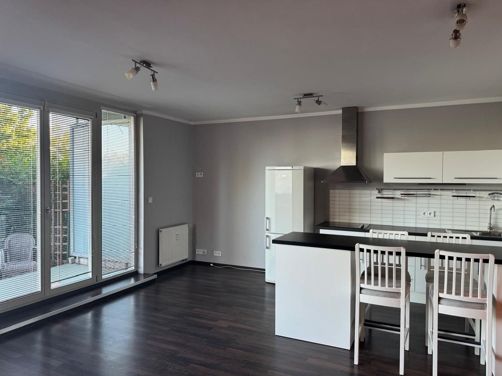 Prenájom bytu 2-izbový 50 m², Na Vysočanských vinicích, Praha, Praha Prenájom bytu 2-izbový 50 m², Na Vysočanských vinicích, Praha, Praha