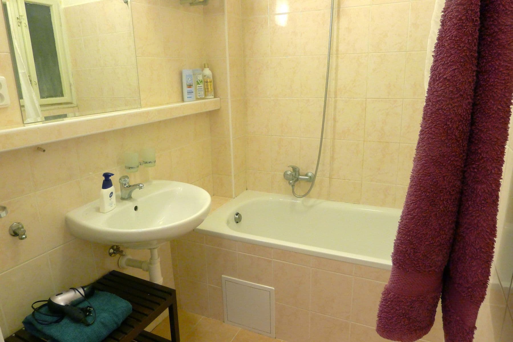 Prenájom bytu 1-izbový 31 m², Radhošťská, Praha, Praha Prenájom bytu 1-izbový 31 m², Radhošťská, Praha, Praha