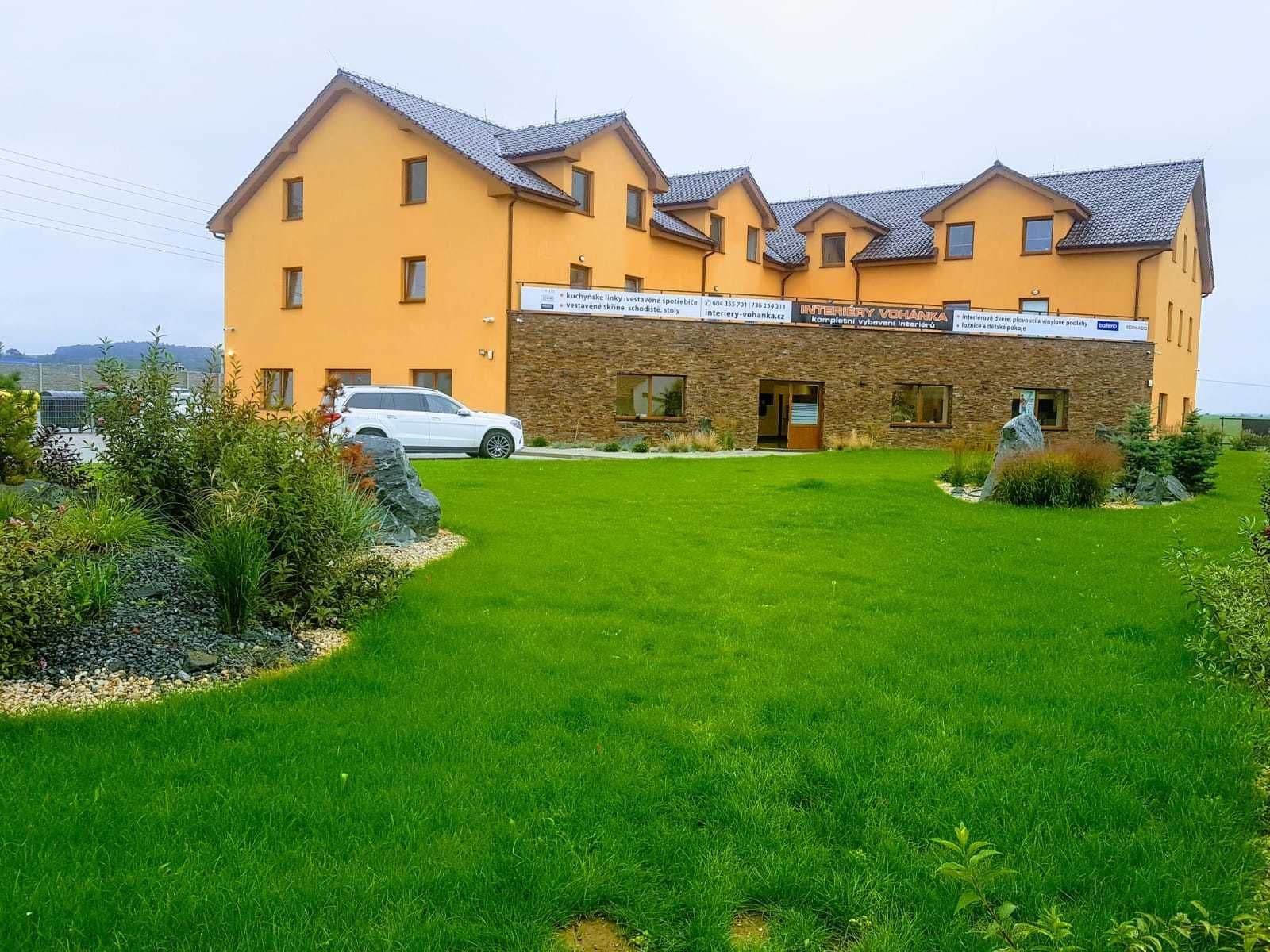 Prenájom bytu 2-izbový 50 m², Rostoklaty, Středočeský kraj Prenájom bytu 2-izbový 50 m², Rostoklaty, Středočeský kraj