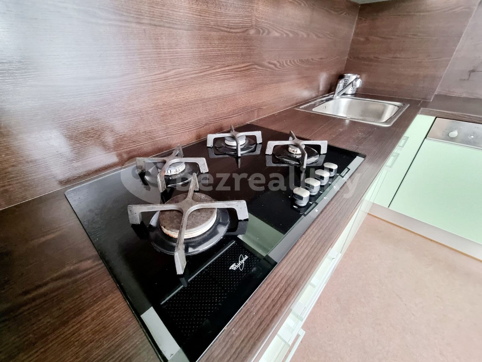 Prenájom bytu 2-izbový 55 m², Bělocerkevská, Praha, Praha Prenájom bytu 2-izbový 55 m², Bělocerkevská, Praha, Praha