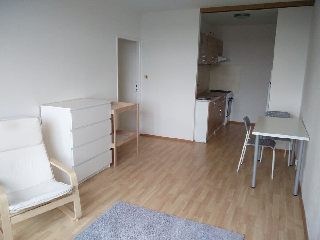 Prenájom bytu 2-izbový 45 m², Steinerova, Praha, Praha Prenájom bytu 2-izbový 45 m², Steinerova, Praha, Praha