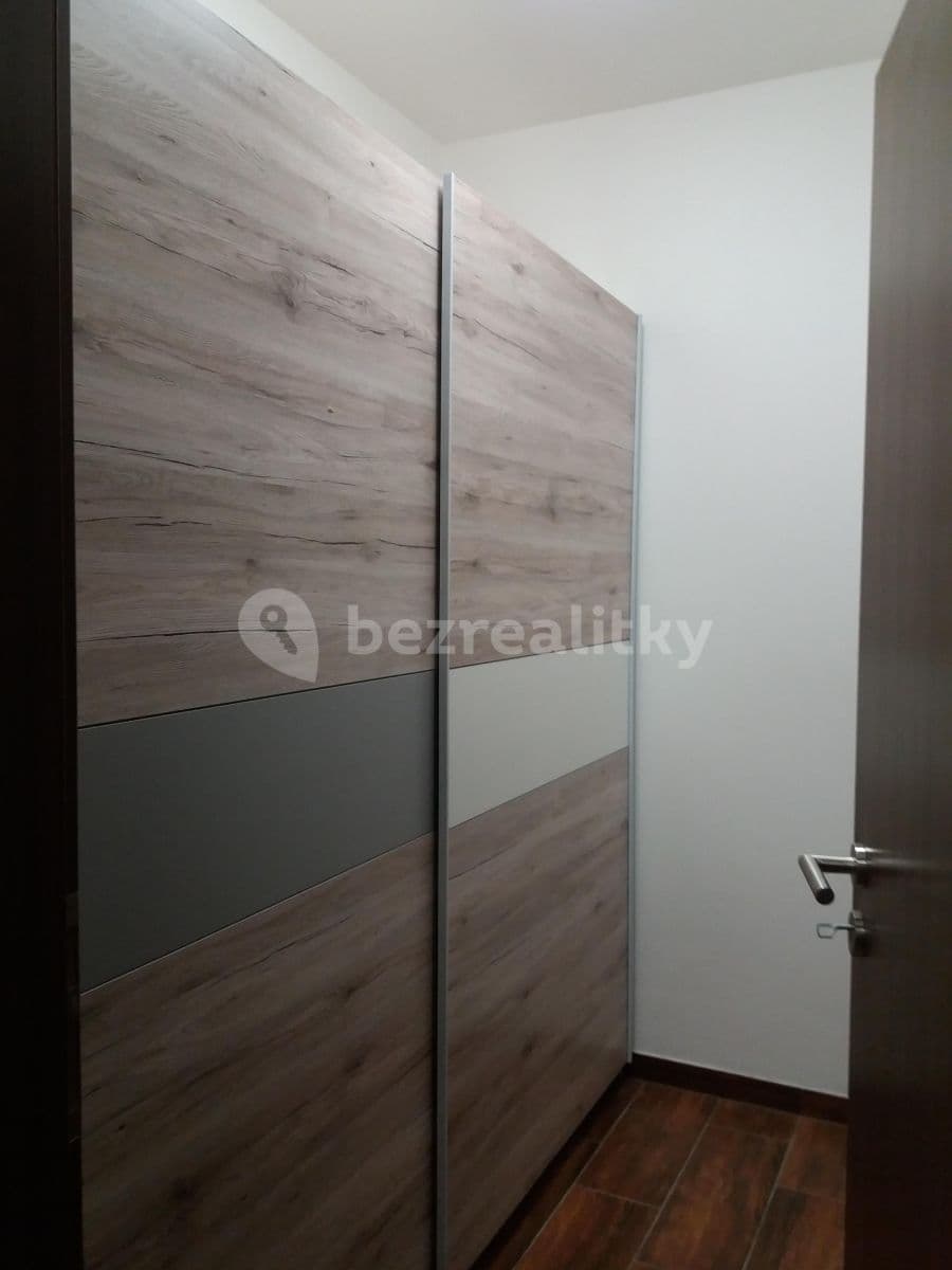 Prenájom bytu 1-izbový 55 m², Cibulkova, Klatovy, Plzeňský kraj Prenájom bytu 1-izbový 55 m², Cibulkova, Klatovy, Plzeňský kraj