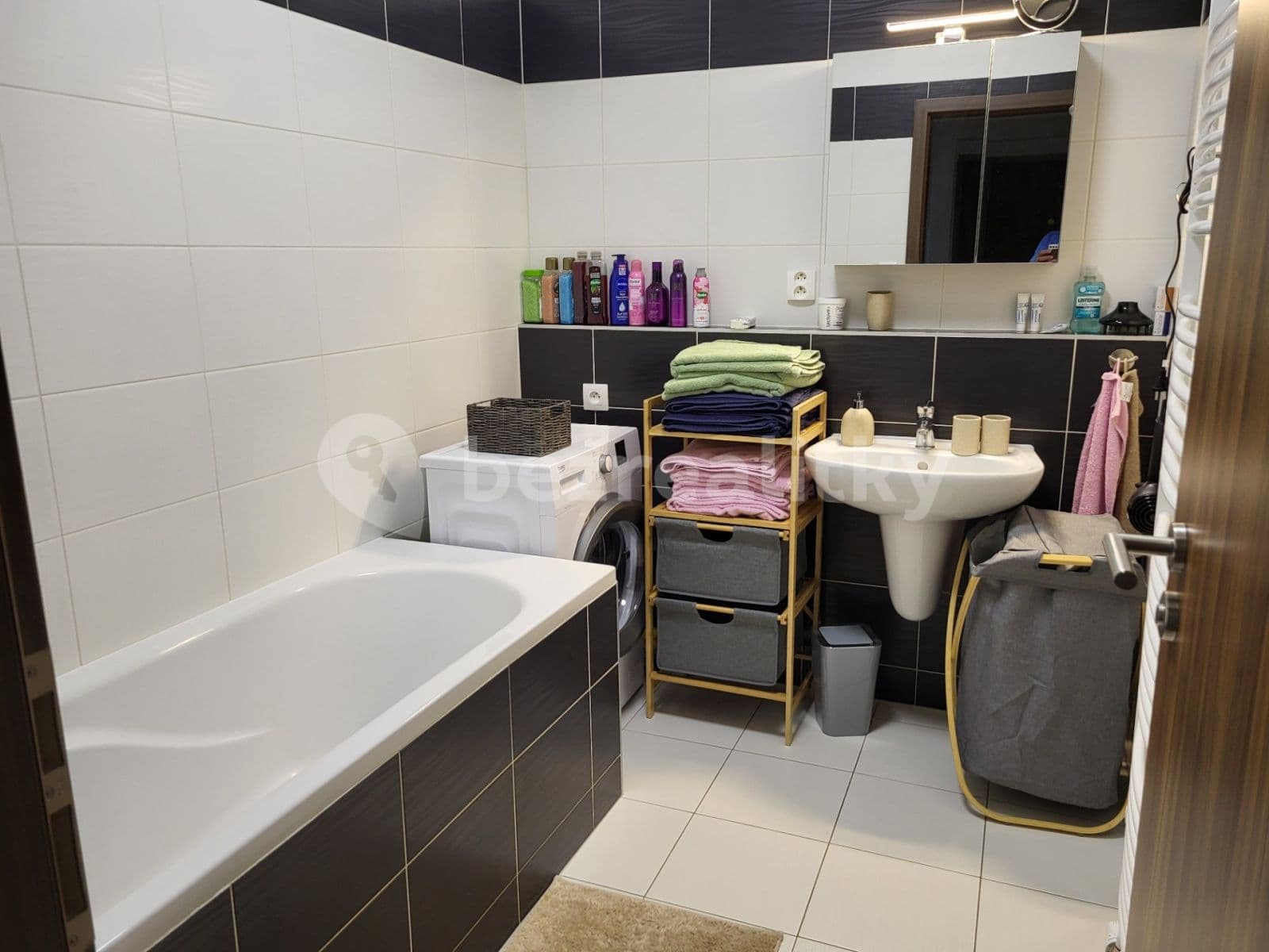 Prenájom bytu 1-izbový 55 m², Cibulkova, Klatovy, Plzeňský kraj Prenájom bytu 1-izbový 55 m², Cibulkova, Klatovy, Plzeňský kraj