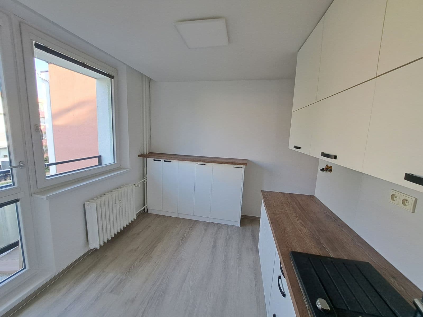 Prenájom bytu 3-izbový 74 m², Foerstrova, Brno, Jihomoravský kraj Prenájom bytu 3-izbový 74 m², Foerstrova, Brno, Jihomoravský kraj