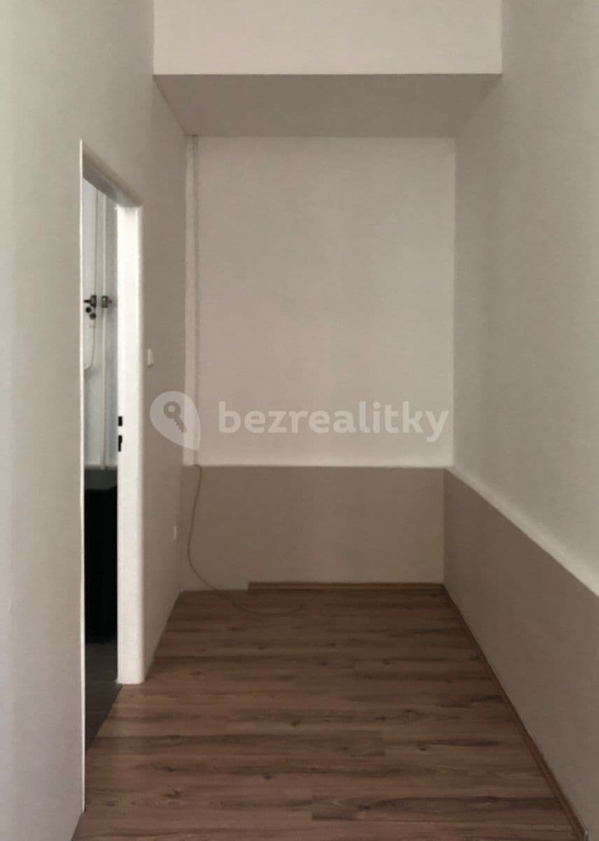 Prenájom nebytového priestoru 29 m², Machuldova, Praha, Praha Prenájom nebytového priestoru 29 m², Machuldova, Praha, Praha