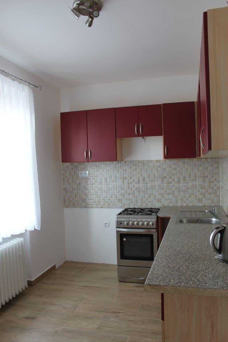 Prenájom bytu 2-izbový 52 m², Na Bystřičce, Olomouc, Olomoucký kraj Prenájom bytu 2-izbový 52 m², Na Bystřičce, Olomouc, Olomoucký kraj