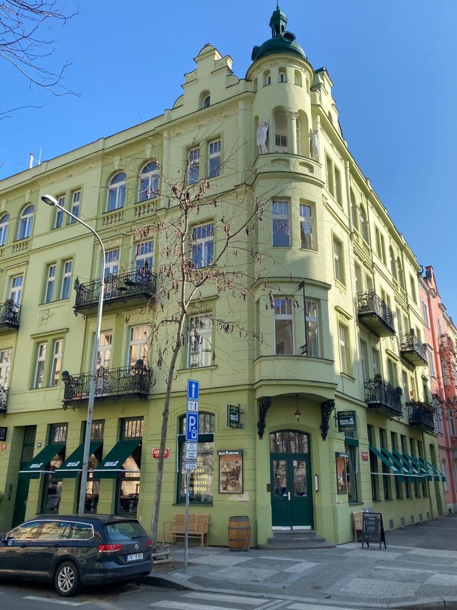 Prenájom bytu 2-izbový 63 m², Křižíkova, Praha, Praha Prenájom bytu 2-izbový 63 m², Křižíkova, Praha, Praha