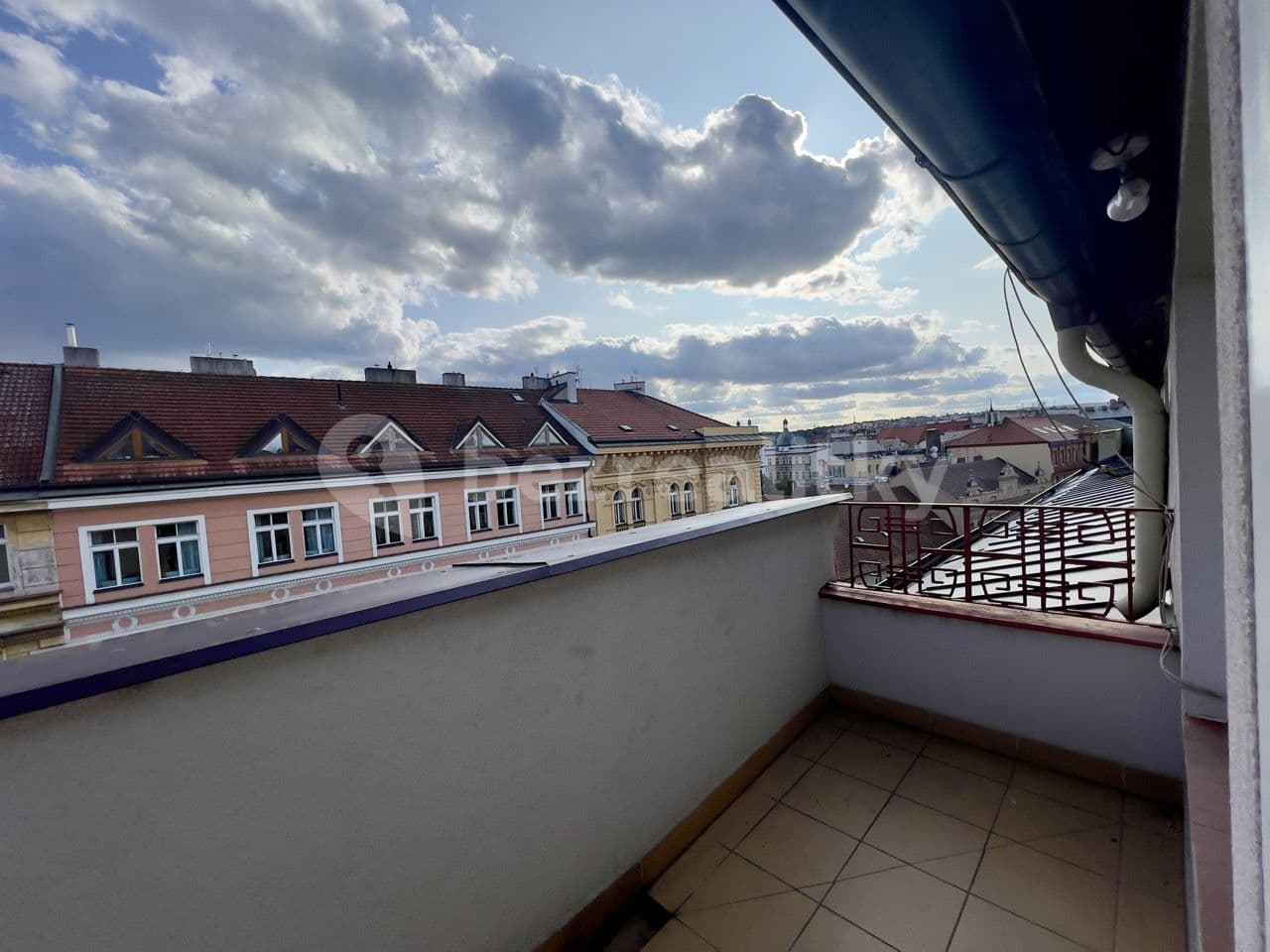 Prenájom bytu 3-izbový 80 m², Myslíkova, Praha, Praha