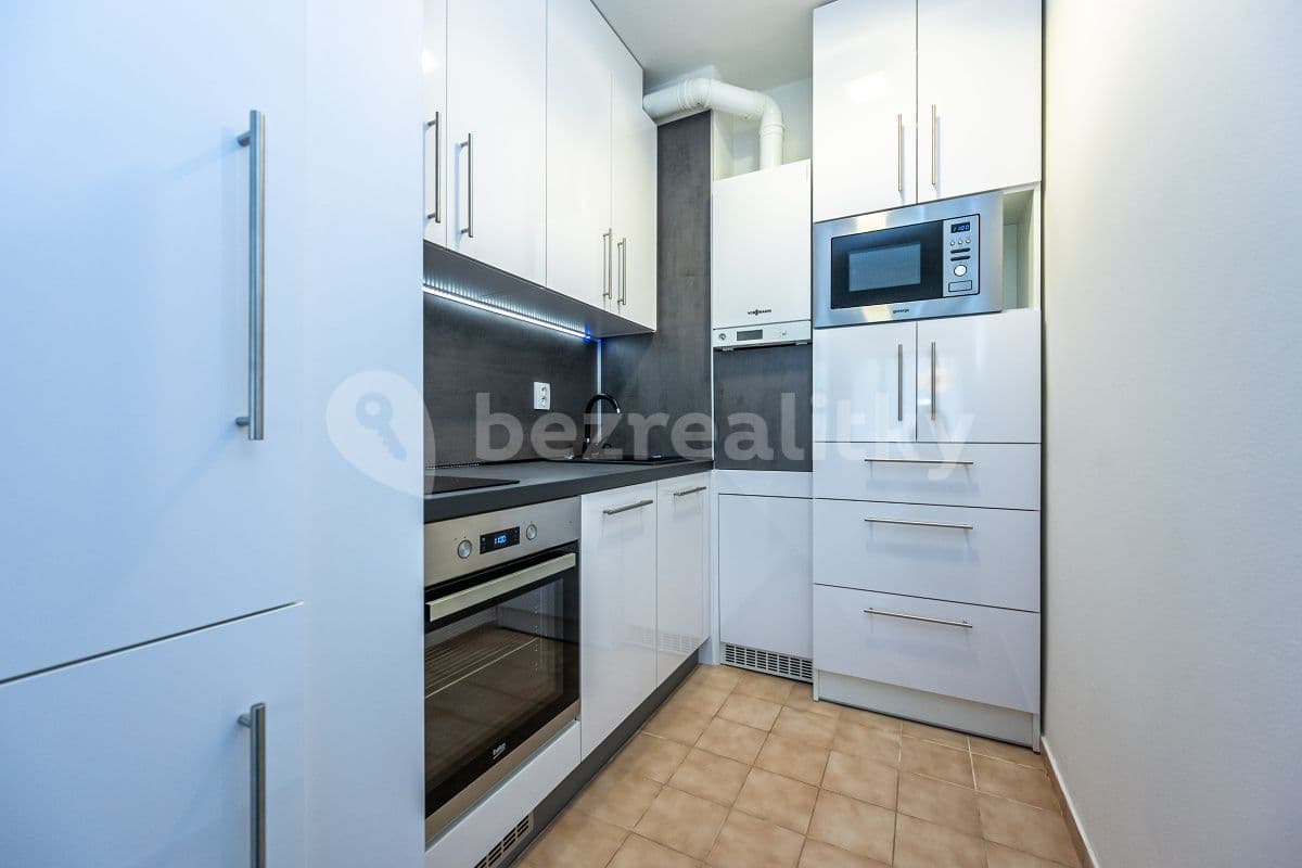 Prenájom bytu 2-izbový 56 m², Klausova, Praha, Praha Prenájom bytu 2-izbový 56 m², Klausova, Praha, Praha