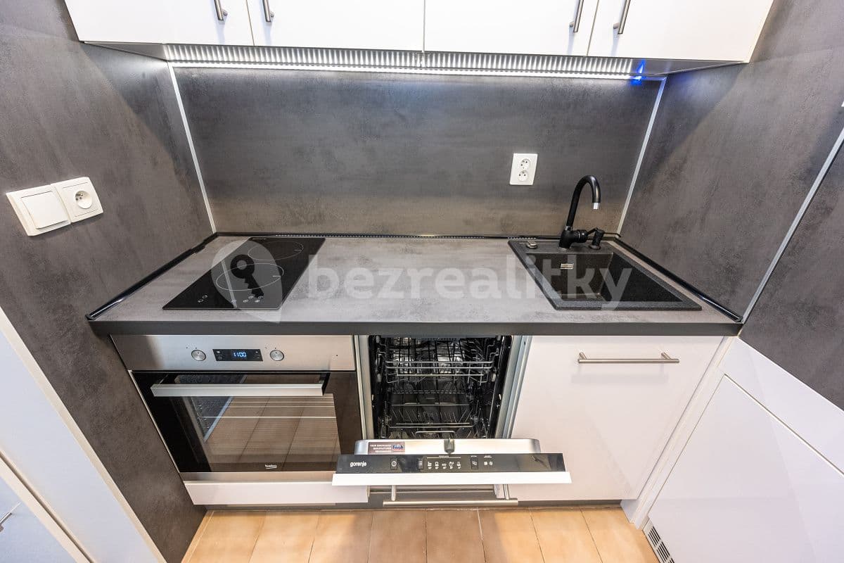 Prenájom bytu 2-izbový 56 m², Klausova, Praha, Praha Prenájom bytu 2-izbový 56 m², Klausova, Praha, Praha