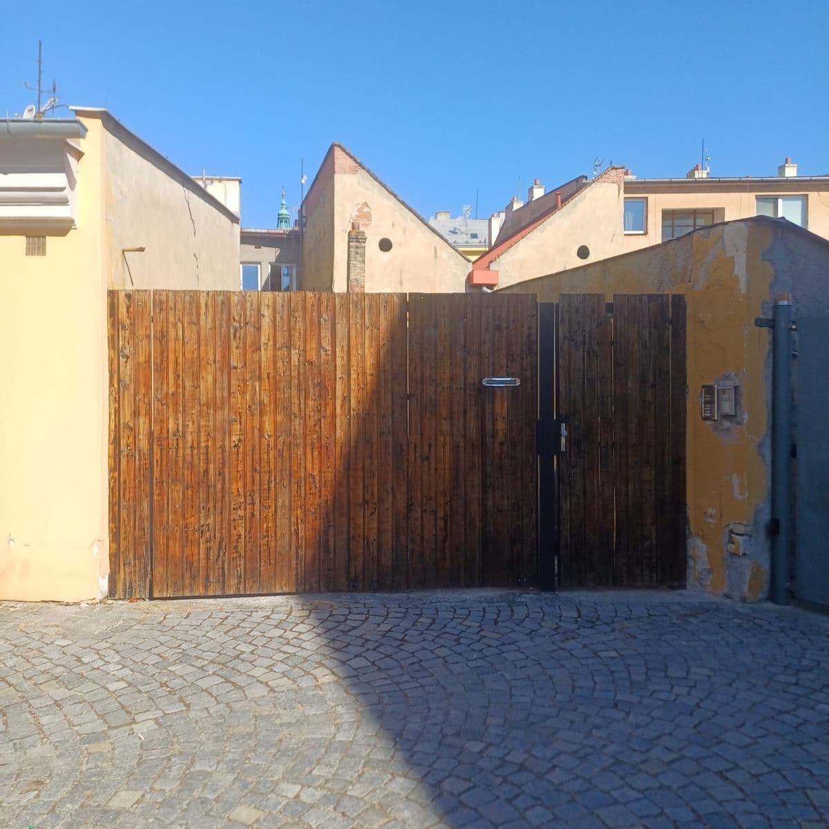Prenájom nebytového priestoru 100 m², Vodní, Kroměříž, Zlínský kraj Prenájom nebytového priestoru 100 m², Vodní, Kroměříž, Zlínský kraj