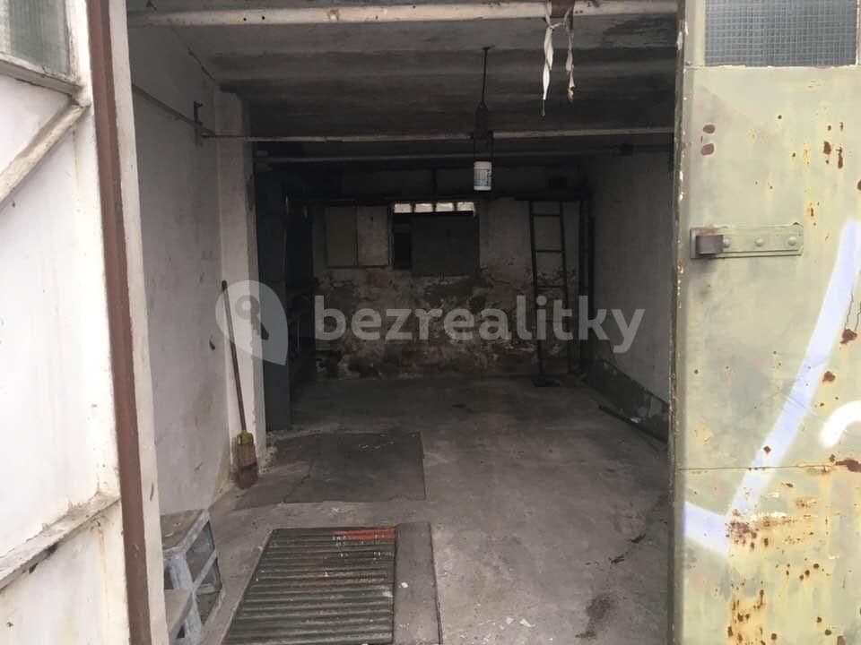 Prenájom garáže 16 m², Ke Stadionu, Praha, Praha Prenájom garáže 16 m², Ke Stadionu, Praha, Praha