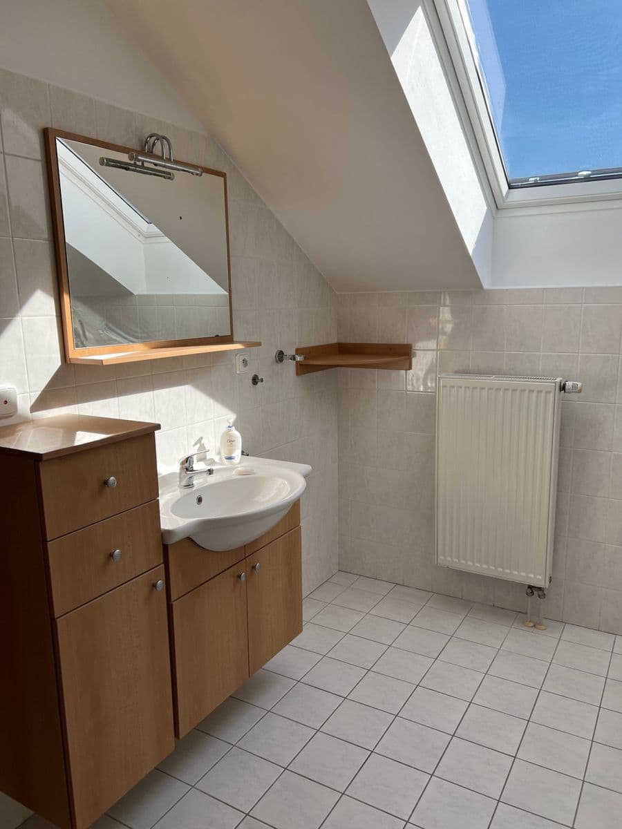 Prenájom bytu 2-izbový 62 m², Sídlištní, Praha, Praha Prenájom bytu 2-izbový 62 m², Sídlištní, Praha, Praha