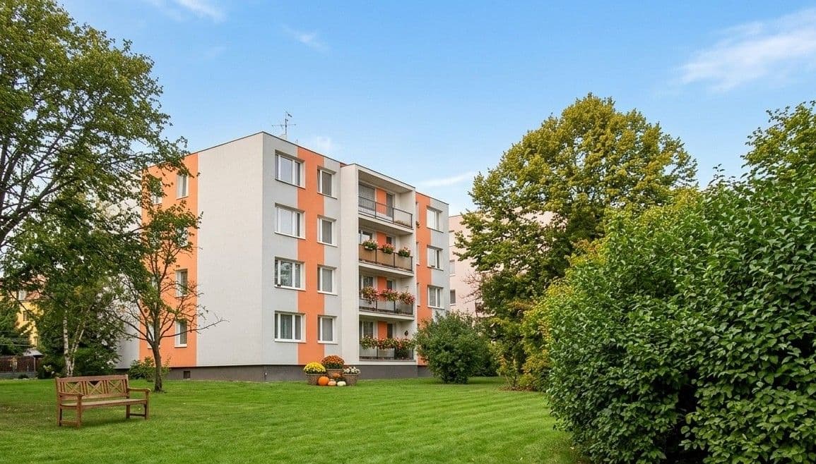 Prenájom bytu 2-izbový 41 m², Mezipolí, Praha, Praha Prenájom bytu 2-izbový 41 m², Mezipolí, Praha, Praha