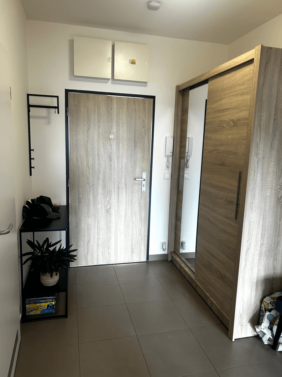 Prenájom bytu 2-izbový 65 m², Granitova, Praha, Praha Prenájom bytu 2-izbový 65 m², Granitova, Praha, Praha