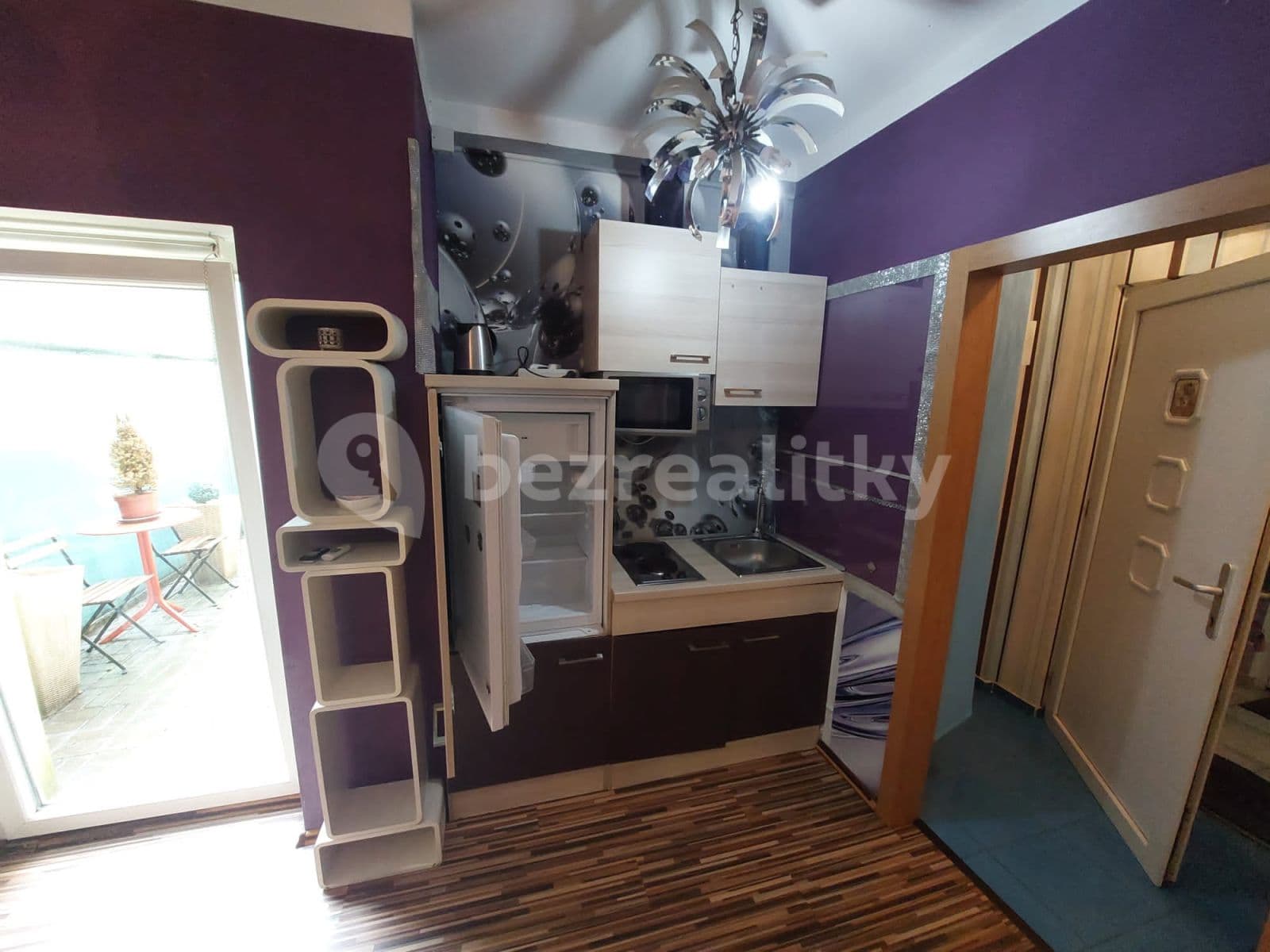 Prenájom bytu 1-izbový 24 m², Koterovská, Plzeň, Plzeňský kraj Prenájom bytu 1-izbový 24 m², Koterovská, Plzeň, Plzeňský kraj