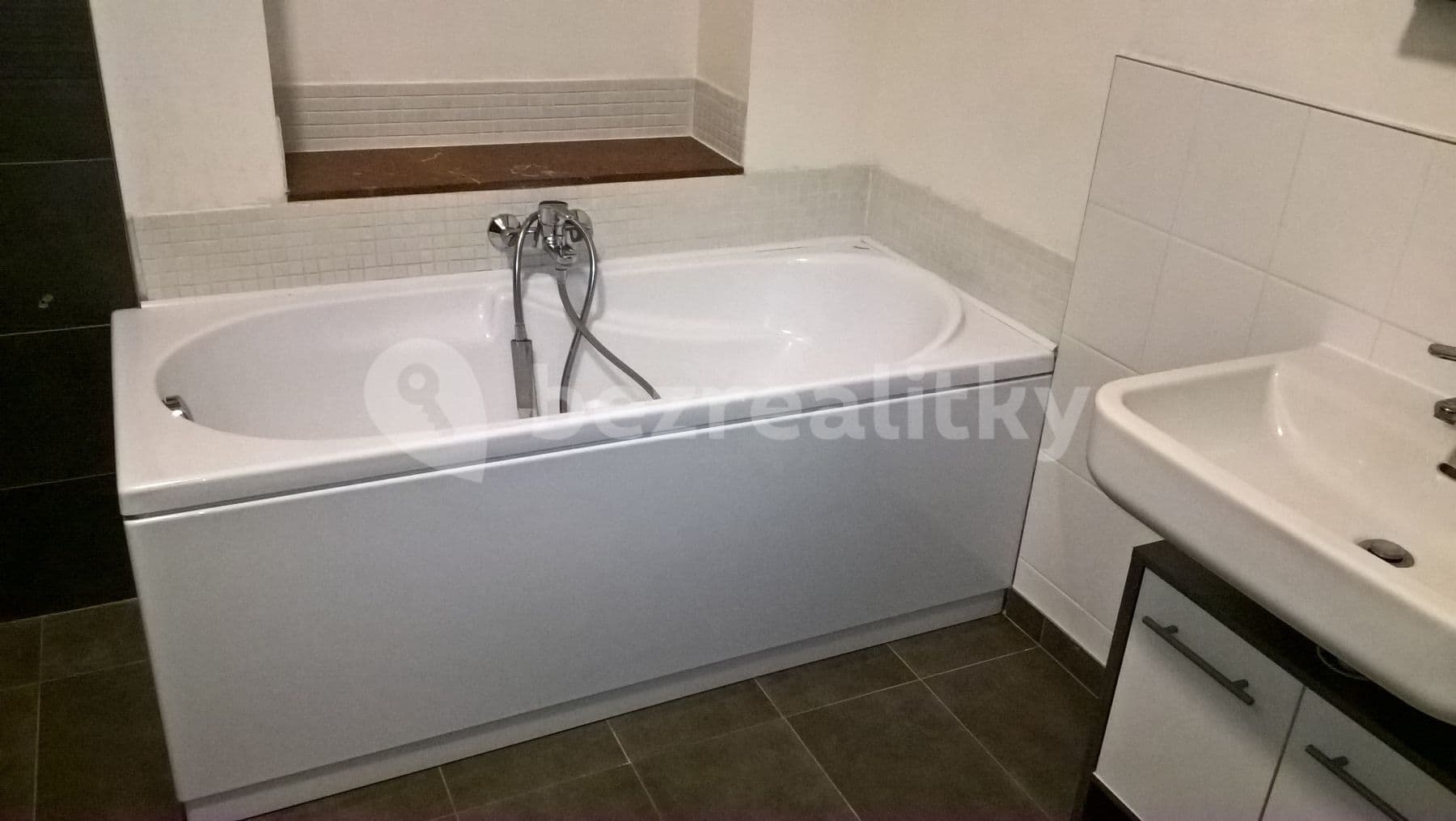 Prenájom bytu 1-izbový 38 m², Vranovská, Brno, Jihomoravský kraj Prenájom bytu 1-izbový 38 m², Vranovská, Brno, Jihomoravský kraj