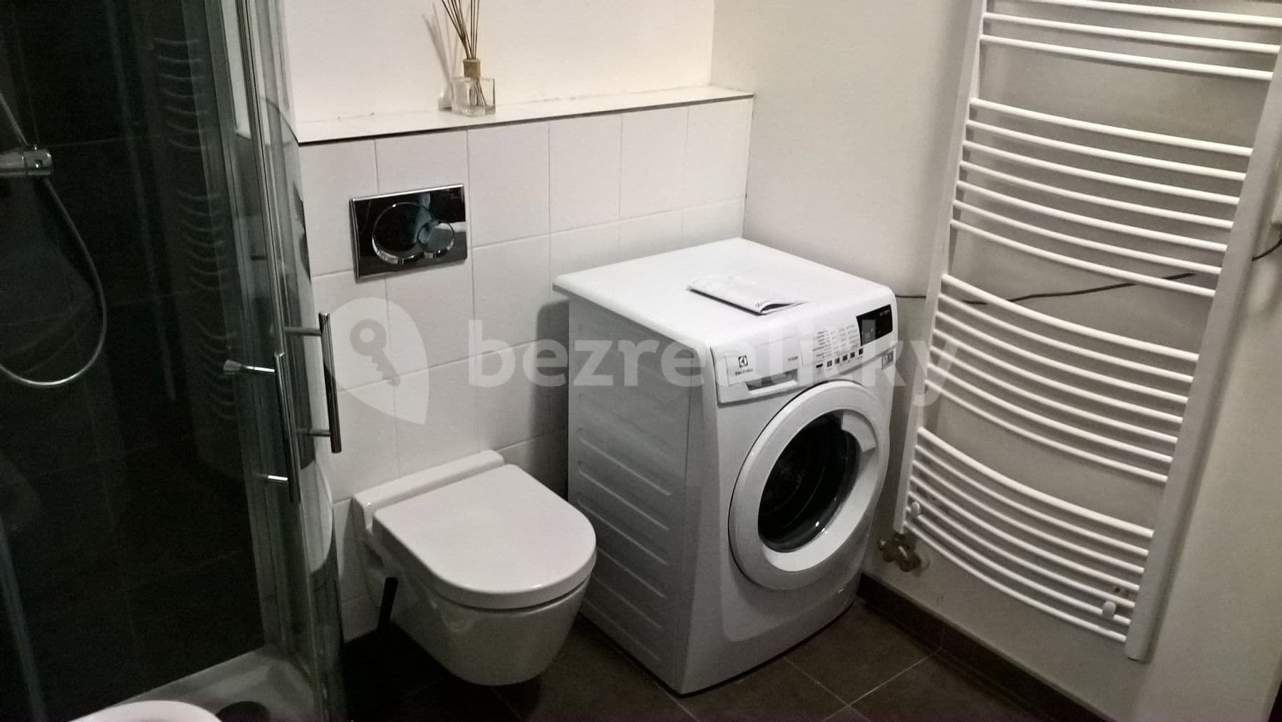 Prenájom bytu 1-izbový 38 m², Vranovská, Brno, Jihomoravský kraj Prenájom bytu 1-izbový 38 m², Vranovská, Brno, Jihomoravský kraj