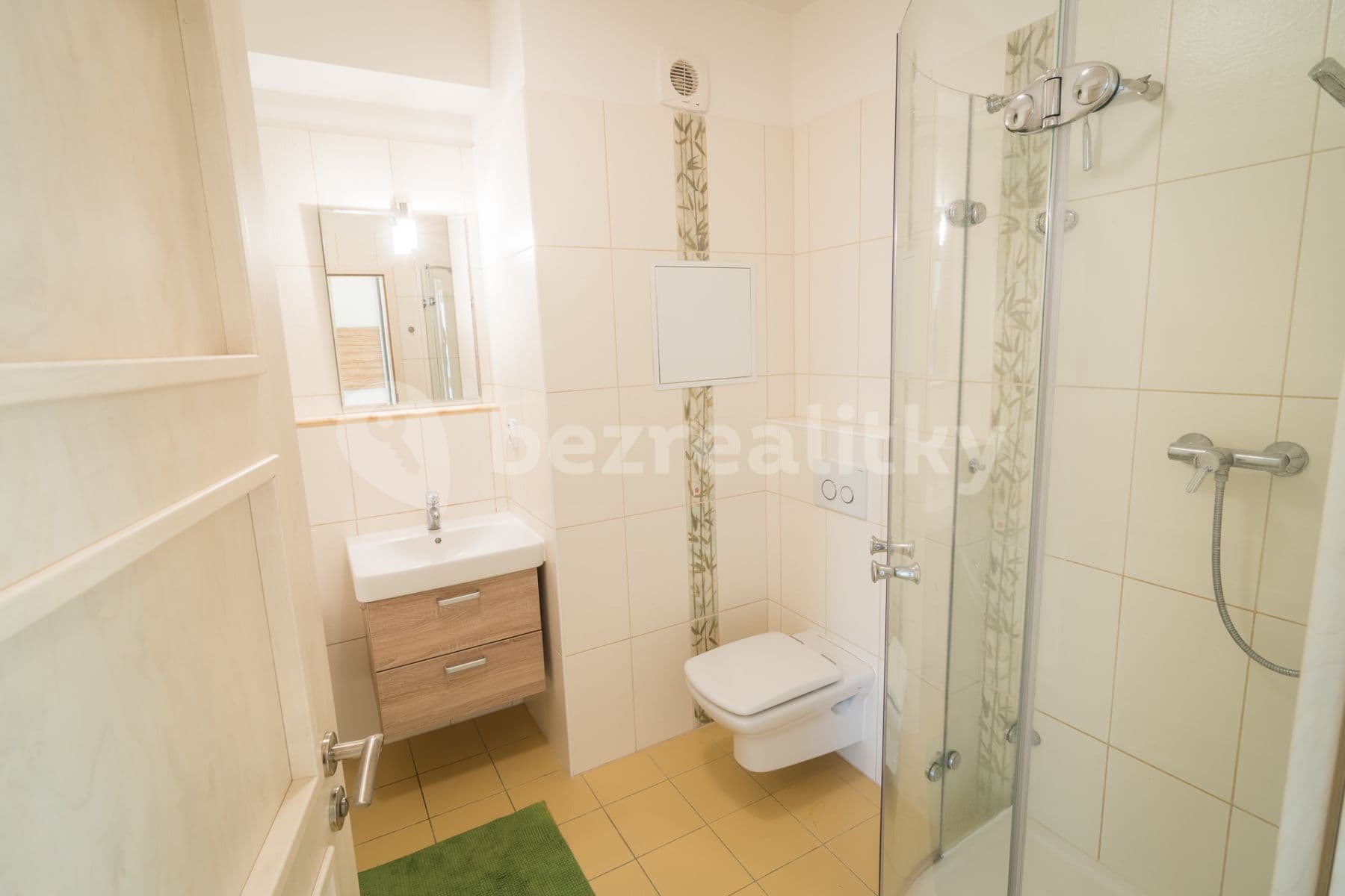 Prenájom bytu 2-izbový 60 m², Federova, Praha, Praha Prenájom bytu 2-izbový 60 m², Federova, Praha, Praha