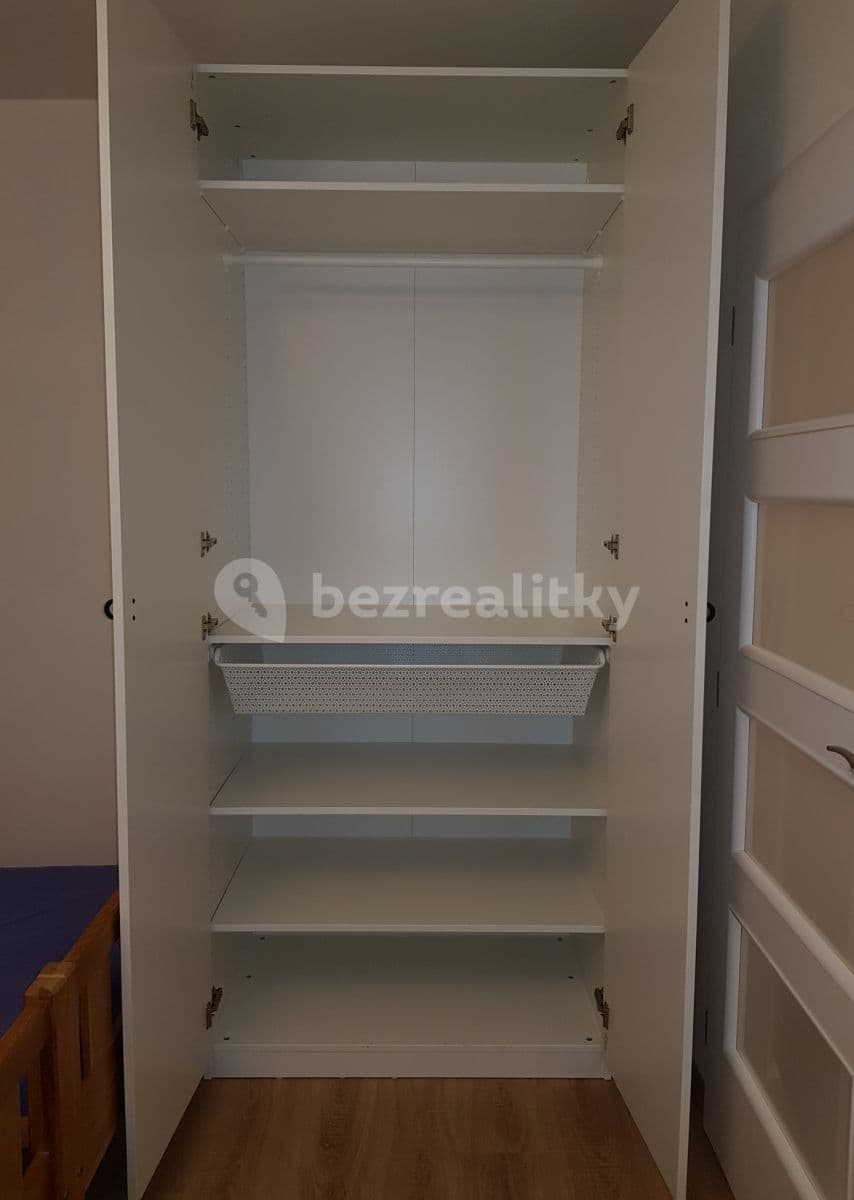 Prenájom bytu 1-izbový 33 m², Zahradníčkova, Praha, Praha Prenájom bytu 1-izbový 33 m², Zahradníčkova, Praha, Praha