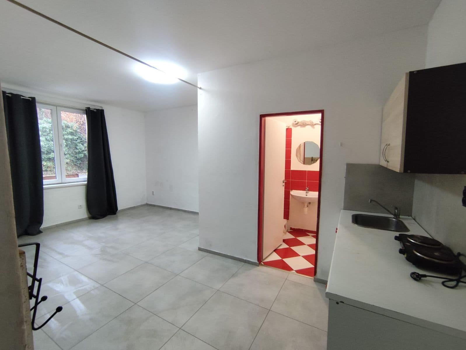 Prenájom bytu Garsoniéra 21 m², Lidická, Kladno, Středočeský kraj Prenájom bytu Garsoniéra 21 m², Lidická, Kladno, Středočeský kraj