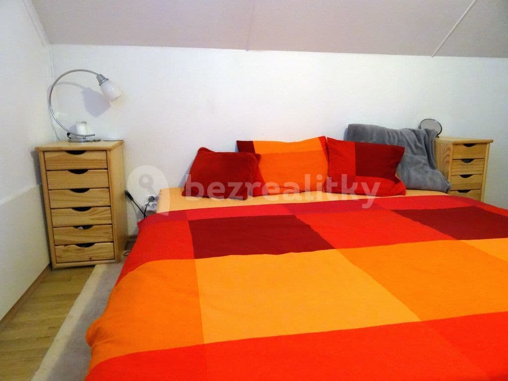 Prenájom bytu 3-izbový 15 m², Pod Zemankou, Praha, Praha Prenájom bytu 3-izbový 15 m², Pod Zemankou, Praha, Praha