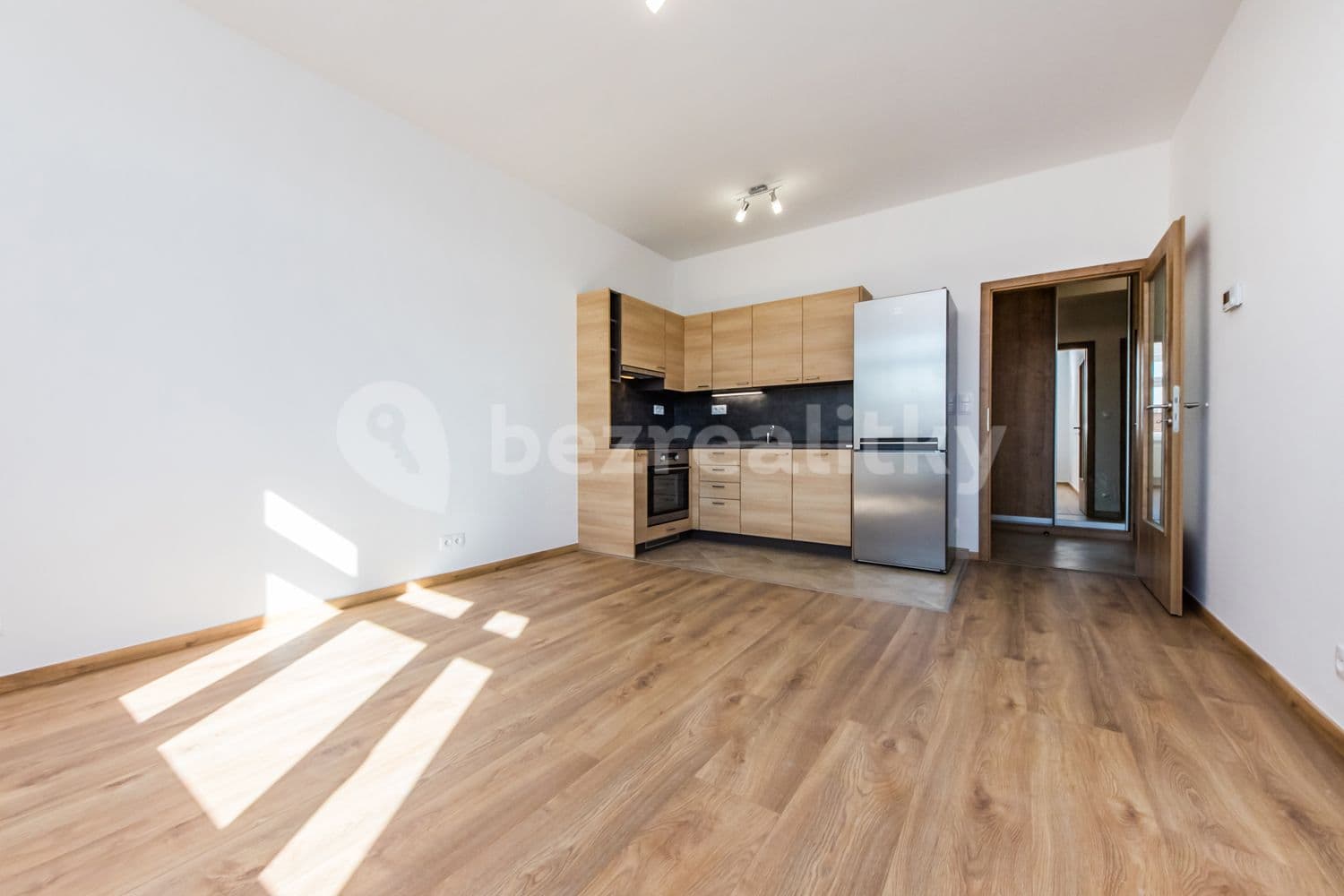 Prenájom bytu 2-izbový 42 m², Bulharská, Praha, Praha Prenájom bytu 2-izbový 42 m², Bulharská, Praha, Praha