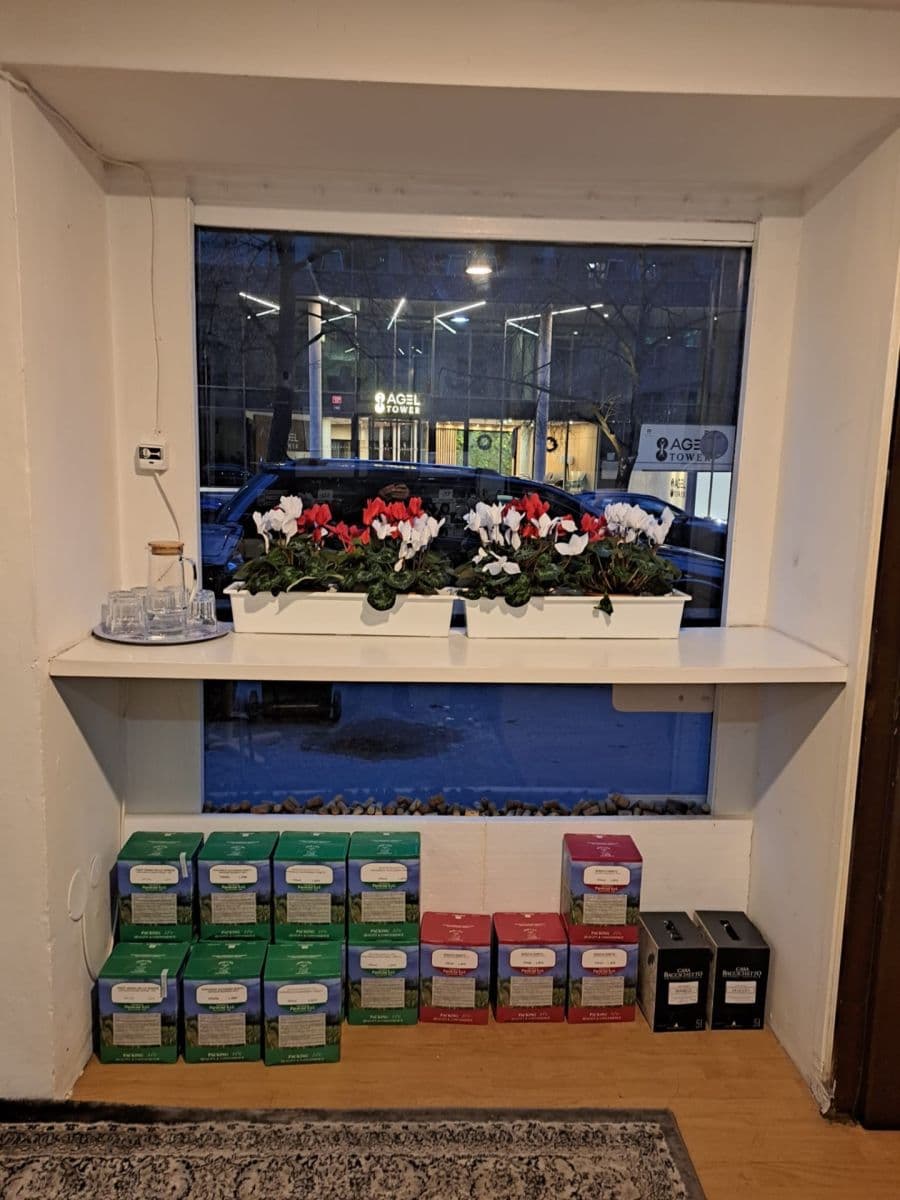 Prenájom nebytového priestoru 60 m², Vrchlického, Praha, Praha Prenájom nebytového priestoru 60 m², Vrchlického, Praha, Praha