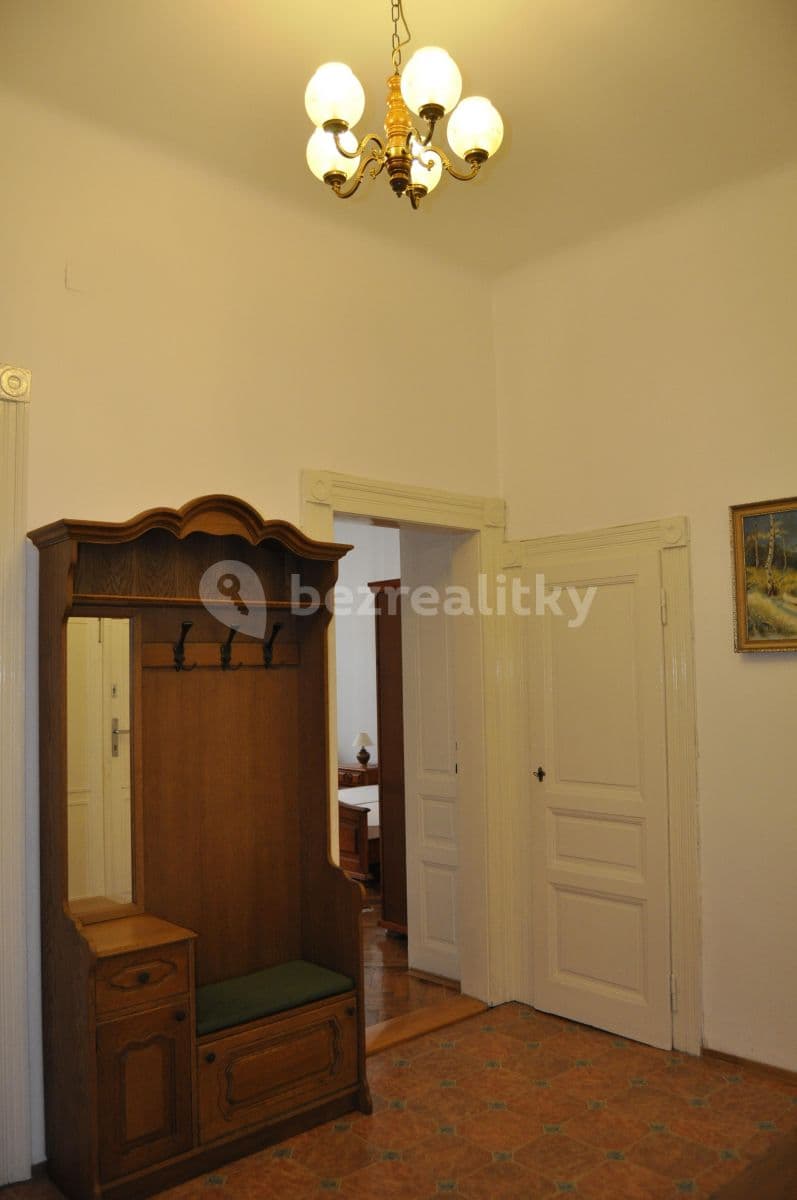 Prenájom bytu 2-izbový 86 m², Polská, Praha, Praha Prenájom bytu 2-izbový 86 m², Polská, Praha, Praha