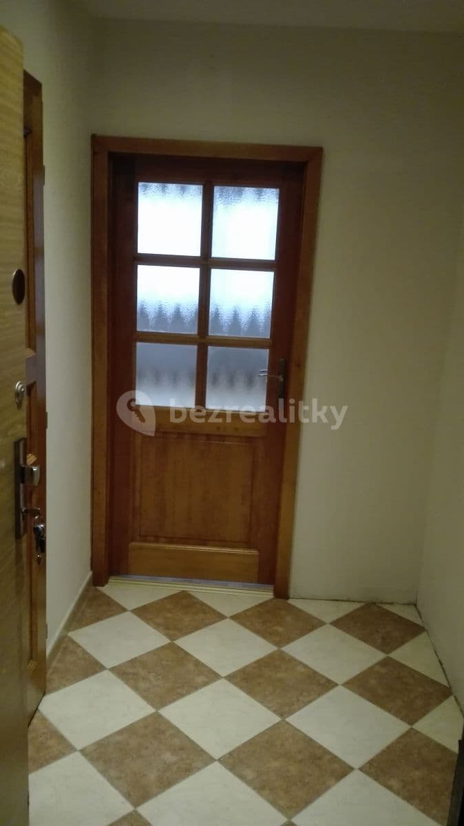 Prenájom bytu 2-izbový 45 m², Petržílova, Praha, Praha Prenájom bytu 2-izbový 45 m², Petržílova, Praha, Praha