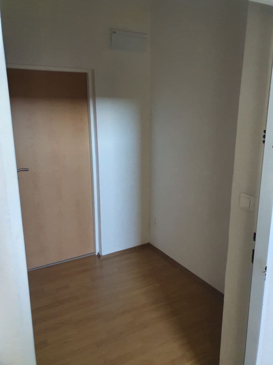 Prenájom bytu 2-izbový 58 m², Baarova, Praha, Praha Prenájom bytu 2-izbový 58 m², Baarova, Praha, Praha
