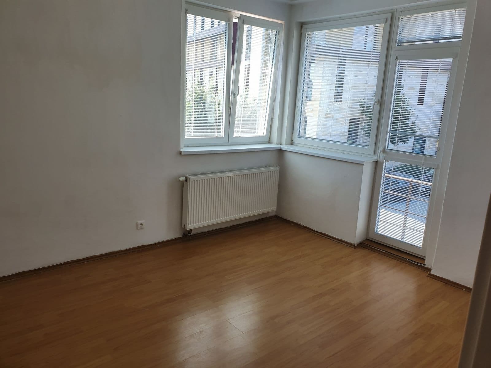 Prenájom bytu 2-izbový 58 m², Baarova, Praha, Praha Prenájom bytu 2-izbový 58 m², Baarova, Praha, Praha