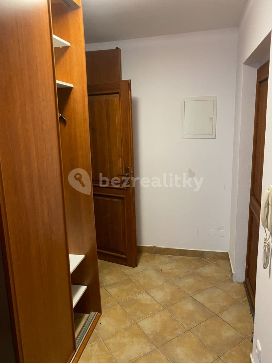 Prenájom bytu 1-izbový 34 m², Kroftova, Brno, Jihomoravský kraj Prenájom bytu 1-izbový 34 m², Kroftova, Brno, Jihomoravský kraj