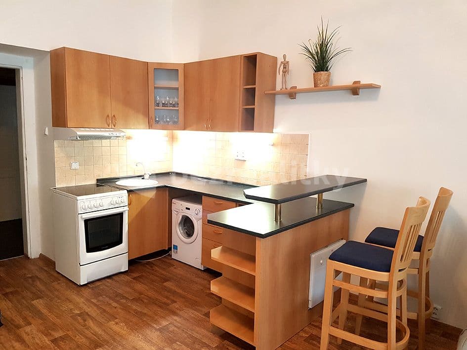 Prenájom bytu 1-izbový 34 m², Dělnická, Praha, Praha Prenájom bytu 1-izbový 34 m², Dělnická, Praha, Praha