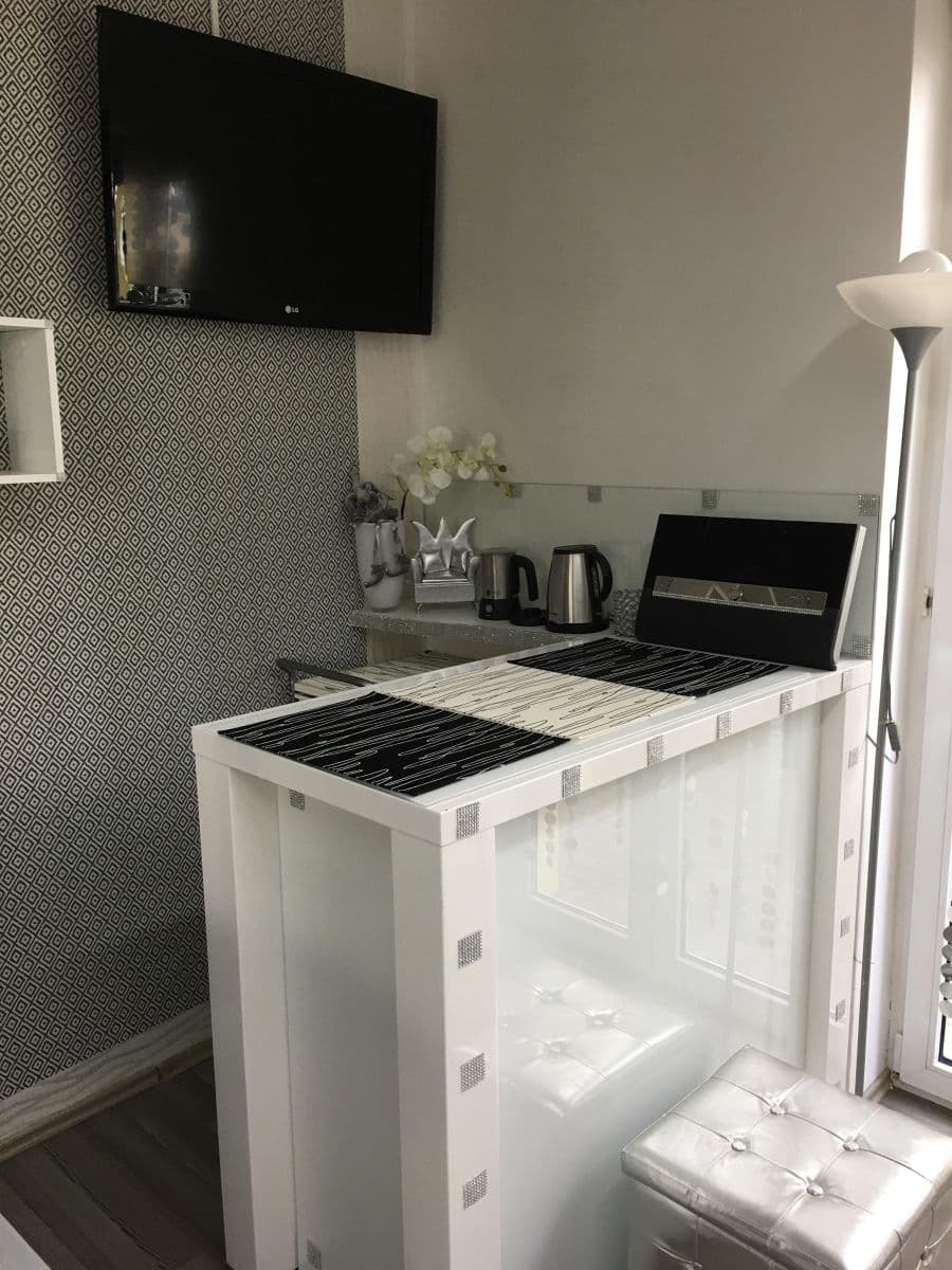 Prenájom bytu 1-izbový 35 m², Koterovská, Plzeň, Plzeňský kraj Prenájom bytu 1-izbový 35 m², Koterovská, Plzeň, Plzeňský kraj