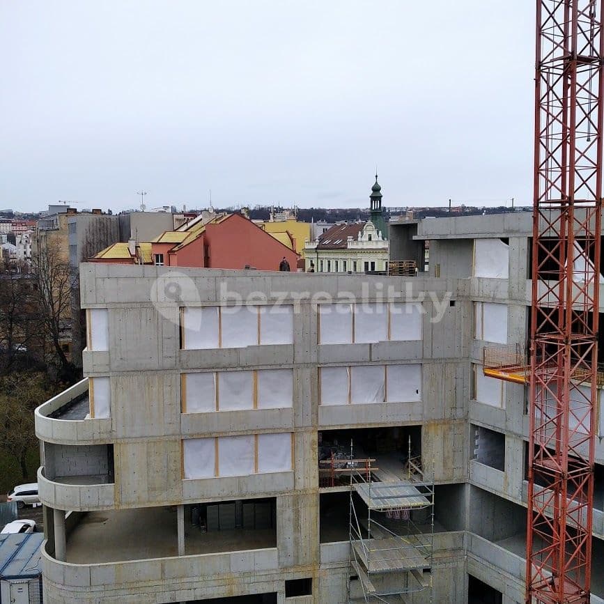 Prenájom bytu 3-izbový 124 m², Vojenova, Praha, Praha Prenájom bytu 3-izbový 124 m², Vojenova, Praha, Praha