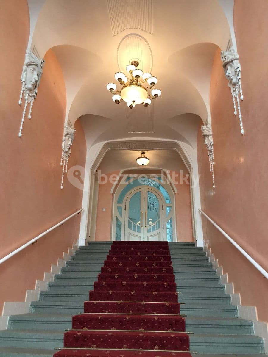 Prenájom bytu 2-izbový 60 m², Zborovská, Praha, Praha Prenájom bytu 2-izbový 60 m², Zborovská, Praha, Praha
