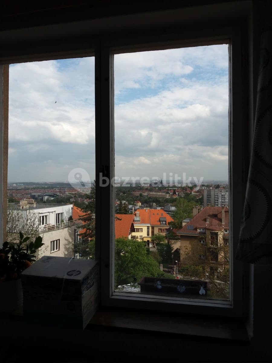 Prenájom bytu 3-izbový 85 m², Vostrovská, Praha, Praha Prenájom bytu 3-izbový 85 m², Vostrovská, Praha, Praha