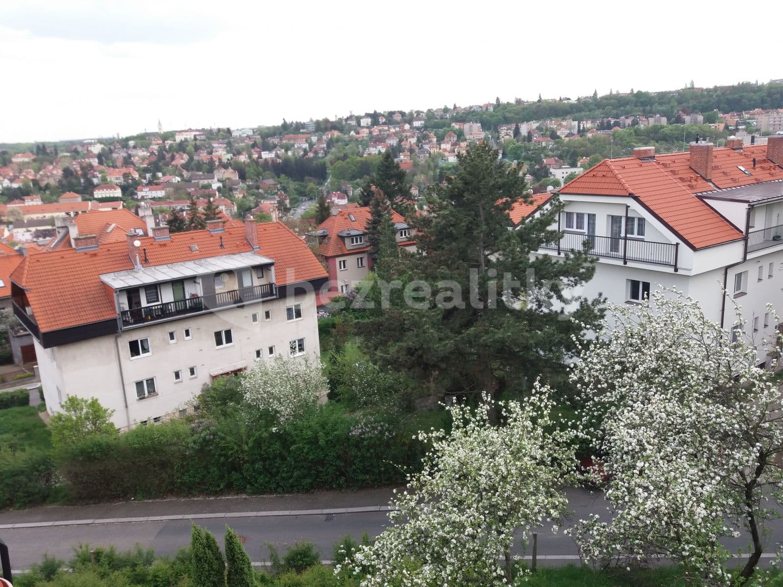 Prenájom bytu 3-izbový 85 m², Vostrovská, Praha, Praha Prenájom bytu 3-izbový 85 m², Vostrovská, Praha, Praha