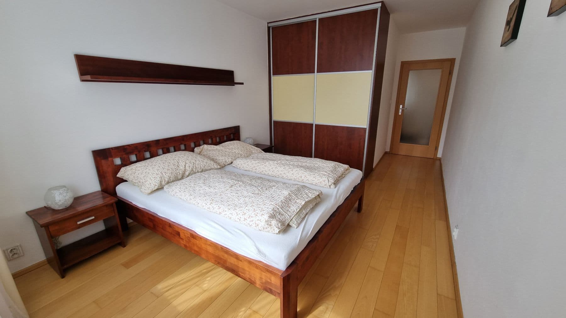 Prenájom bytu 2-izbový 68 m², Kovanecká, Praha, Praha Prenájom bytu 2-izbový 68 m², Kovanecká, Praha, Praha