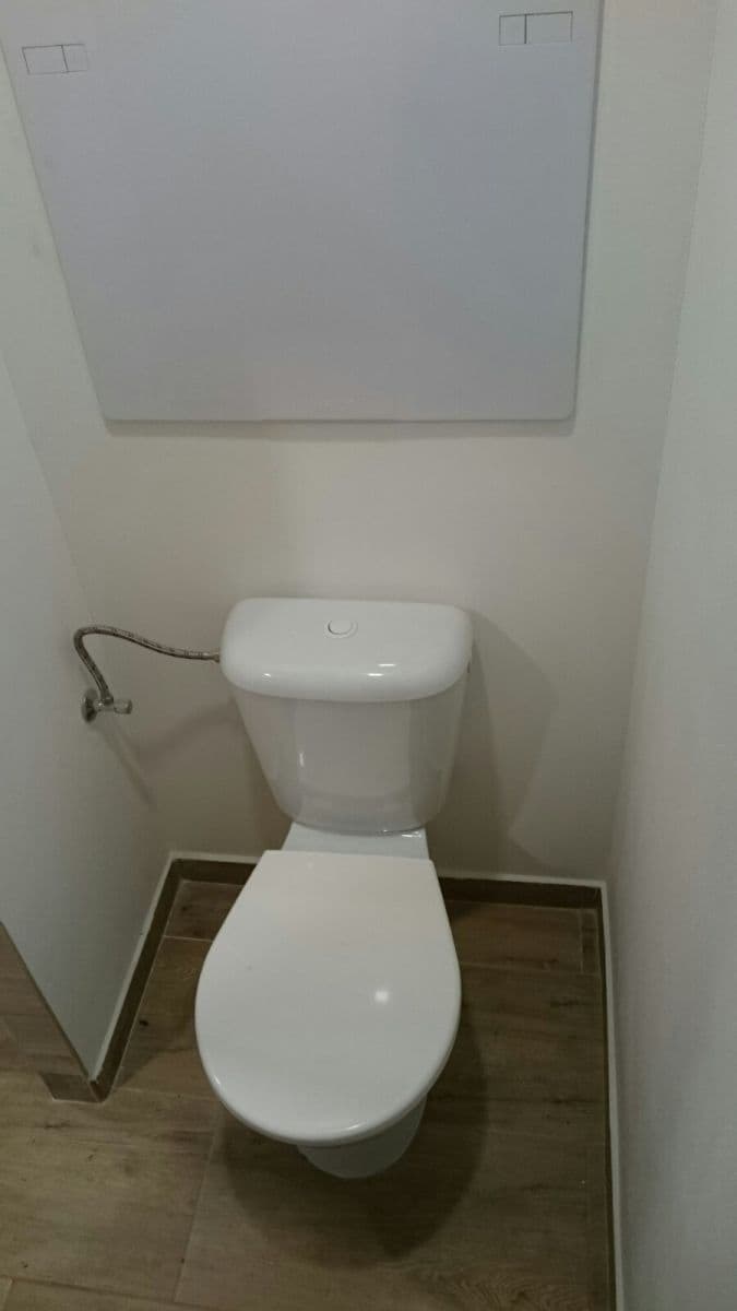 Prenájom bytu 1-izbový 30 m², Vršovců, Ostrava, Moravskoslezský kraj Prenájom bytu 1-izbový 30 m², Vršovců, Ostrava, Moravskoslezský kraj