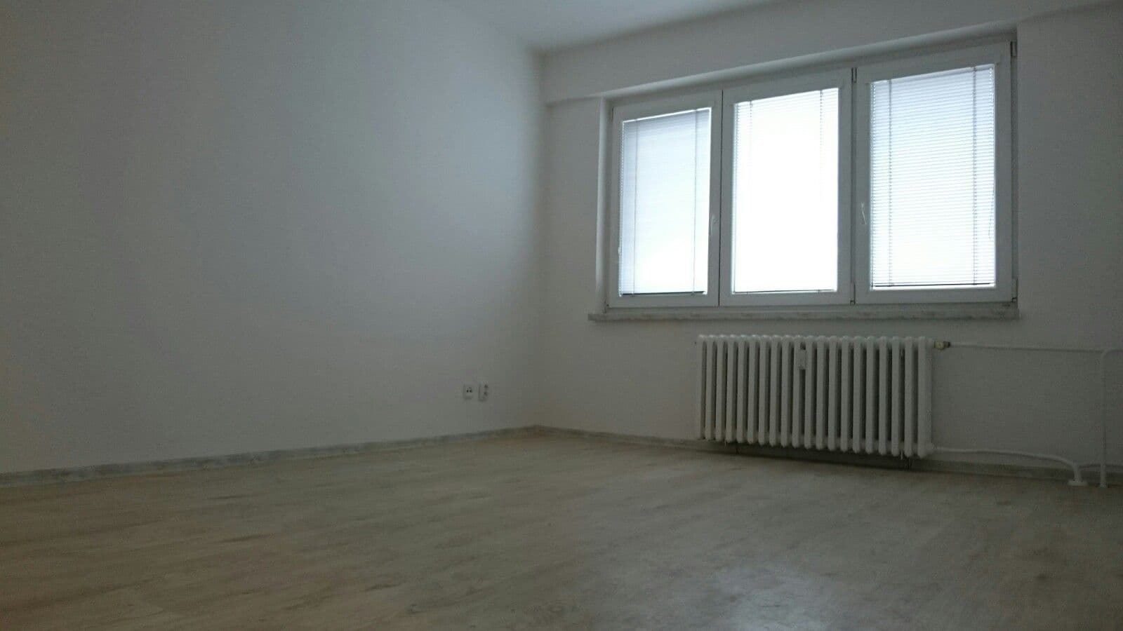 Prenájom bytu 1-izbový 30 m², Vršovců, Ostrava, Moravskoslezský kraj Prenájom bytu 1-izbový 30 m², Vršovců, Ostrava, Moravskoslezský kraj